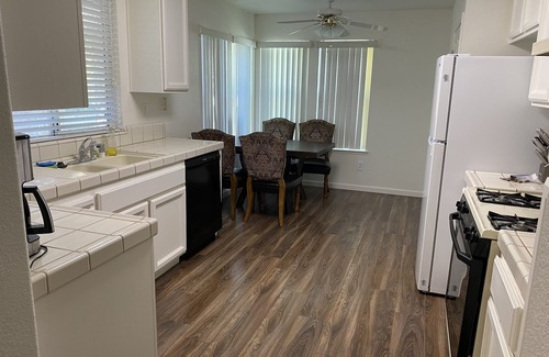 Citrus Heights House | (A) Single Story In Citrus Heights. 3 bed, 2 bath, 2 car garage and yard.