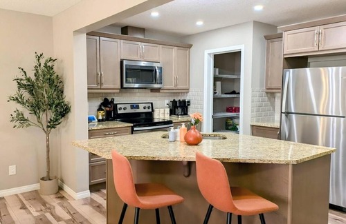 Airdrie House | A Slice Of Heaven In Airdrie By Eagleswingshomes1