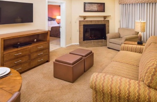 Northeast Santa Fe Resort | A Southwestern Retreat in the Heart of Santa Fe - Villas De Santa Fe- 2 Bd.