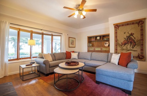 Dayton Other | A spacious 5 bedroom Farmhouse Vineyard Retreat