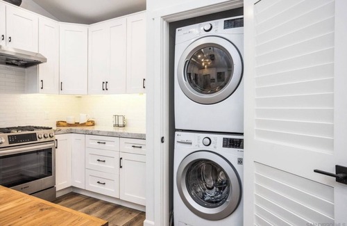 Fire Mountain House | A spacious Oceanside compound with pool, jacuzzui guest house and so much more!