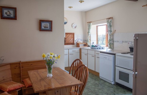 Chiddingly House | A spacious peaceful single-storey house within a private rural Wealden estate