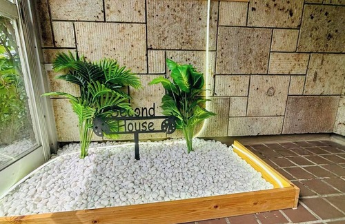 Otaru House | A spacious twostorey inn with a Showaera atmosph/Otaru Hokkaidō