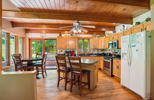 Timberline House | A spectacular space for every season-in winter a real skier's destination!