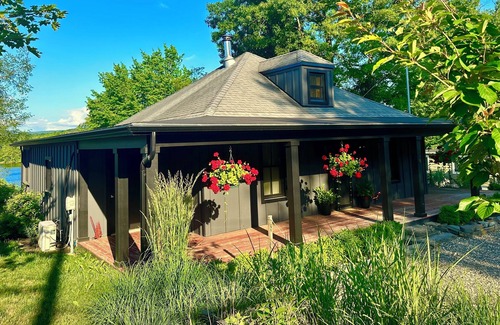 Averill Park Cabin | A spectacularly charming LAKE HOUSE on gorgeous Burden Lake!