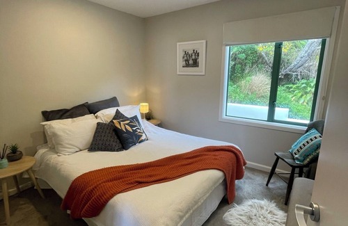 Mount Pleasant House | A Stay of Spectacular Sea Views.