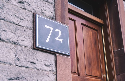 Liberton Apartment | A Stay on the Brae Apartment