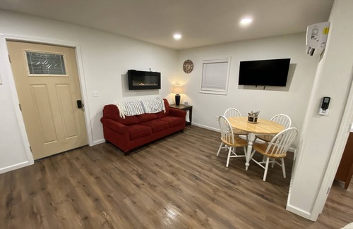 Rice County Apartment | A step off Sunderland, Cozy quiet 2 bed suite.