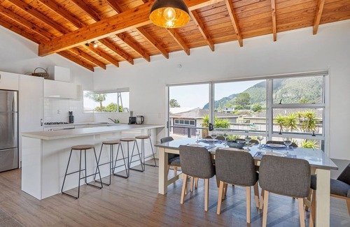 Pauanui House | A Stone’s Throw From The Beach