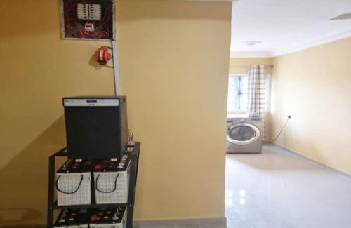 Okitipupa Apartment | A Stunning 3 Bedroom Apartment in Okitipupa -6 ppl