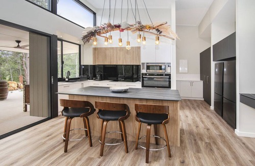 Wilyabrup House | A stunning rural retreat
