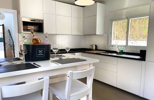 Mijas Villa | A stunning villa in Riviera del Sol just a 7 minute stroll to the beach & bars