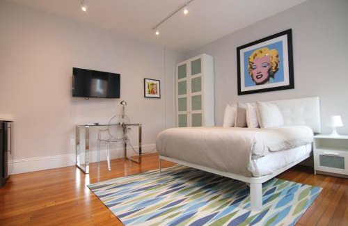Griggs Park Apartment | A Stylish Stay w/a Queen Bed, Heated Floors. #11