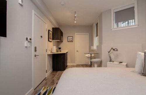 Griggs Park Apartment | A Stylish Stay w/a Queen Bed, Heated Floors. #3