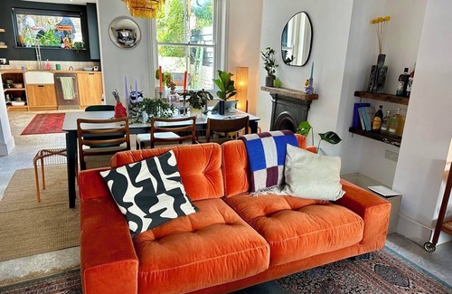 Margate House | A stylish, well presented Victorian terrace, a stones throw from the beach