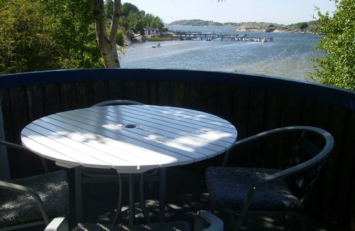 Torslanda Cottage | A summer cottage on the west coast of Gothenburg archipelago with private beach