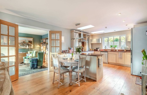 East Dereham Cottage | A sumptuous holiday retreat – the perfect getaway.
