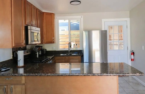 San Jose Apartment | A Sunny Home in San Jose 2b/2b