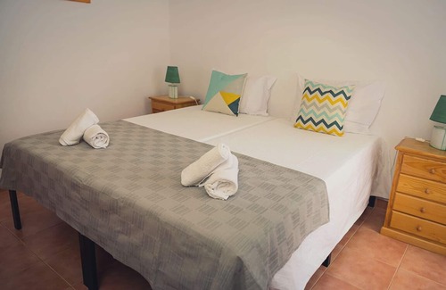 Pedras Pretas House | A sunny island gateway