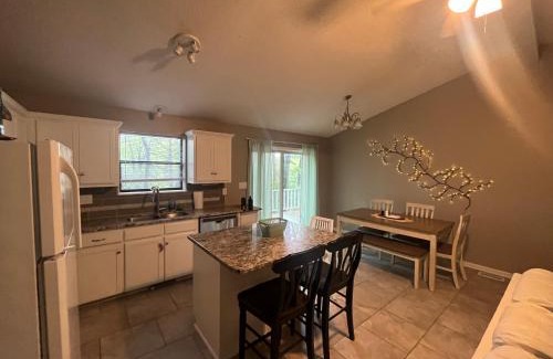 Fairfield Bay House | A Sunny Stay in Fairfield Bay!