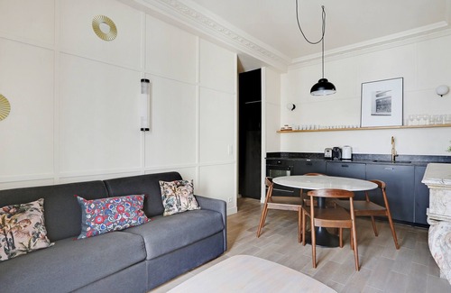 Madeleine Apartment | A Superior 2-BR in La Madeleine-Opéra