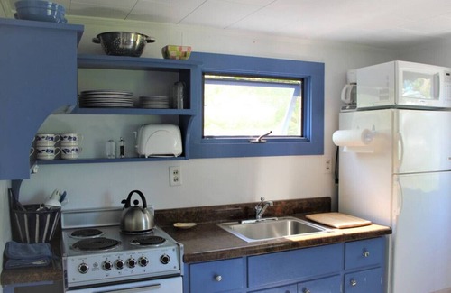 Boothbay Harbor Cottage | A Sweet Little Guest Cottage