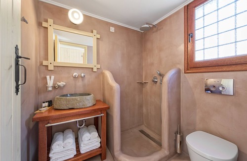 Pedi House | A Symi Residences