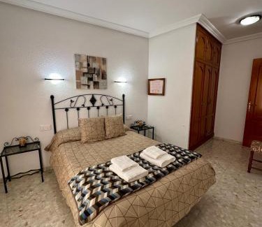 Calamonte Apartment | A.T. La Plaza
