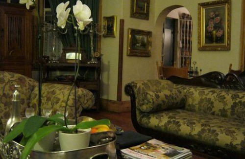 Potchefstroom Bed & Breakfast | A Tapestry Garden Guest House
