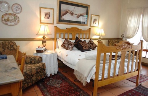 Potchefstroom Bed & Breakfast | A Tapestry Garden Guest House