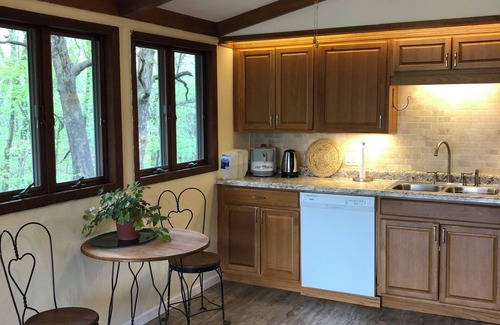Jefferson County House | "A Taste of Heaven" 3-bedroom house in Fairfield with WiFi, A/C & east entrance