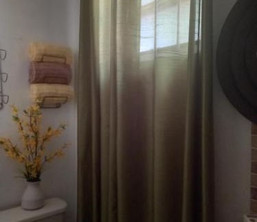 Nassau Apartment | A Taste of Paradise - Vacation Rentals close to US Embassy & Restaurants