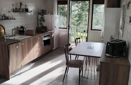 Les Moutiers-en-Retz House | A trailer by the sea