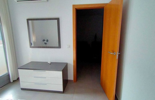 El Puntal Apartment | A tram ride from Murcia.