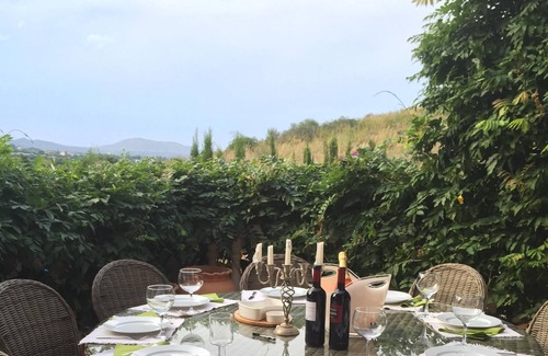 Alberic Villa | A tranquil family home to relaxHouse with garden