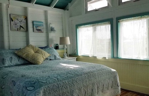 Lubbers Quarters Cay Cottage | A Tropical Beach Retreat
