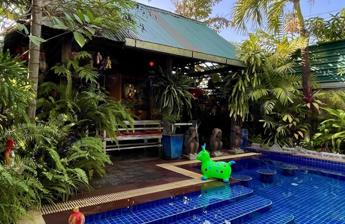 Siem Reap Villa | A tropical garden Villa near Angkor Wat Temples