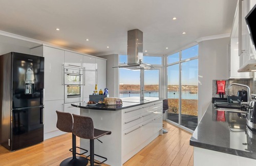 Pembroke Dock Cottage | A true gem in a wonderful location with views that can be enjoyed from all principal rooms.