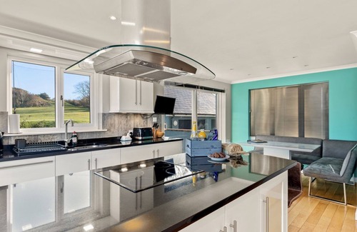 Pembroke Dock Cottage | A true gem in a wonderful location with views that can be enjoyed from all principal rooms.