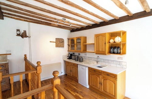 Chulmleigh House | A unique 300 year old Grade 2 listed property sleeping a MAXIMUM 30 guests.