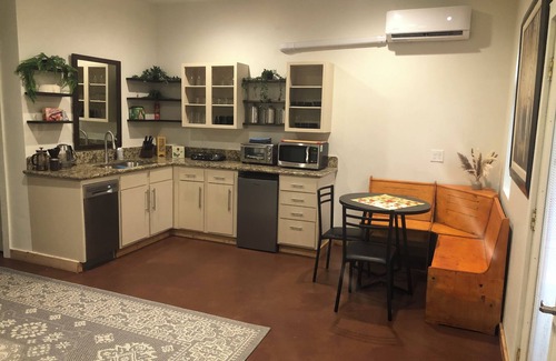 Sunset Apartment | A unique hideaway near Boise’s foothills