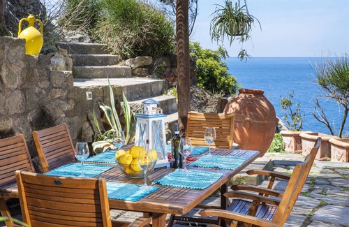 Forio Villa | A unique retreat on Ischia island west coast with private access to the sea