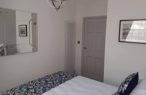 Canterbury House | A Unique space in the heart of Canterbury offering 4 suites and 2 rooms