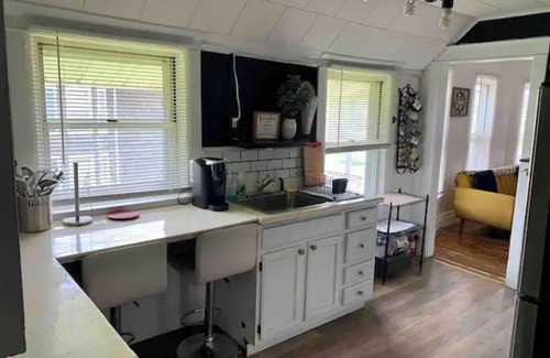 Downtown Niagara Falls Apartment | A vibrant stayn