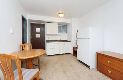 James Bay Apartment | A Victoria Hidden Gem