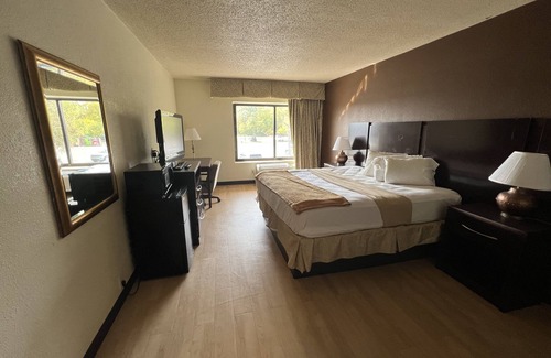 Dearborn Hotel | A Victory Inn - West Dearborn