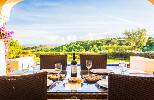 Vila Nova De Cacela Villa | A villa where comfort meets elegance in the Algarve.