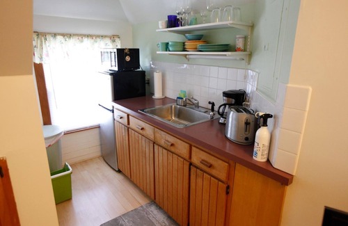 Newton Highlands Bed & Breakfast | A Village Bed and Breakfast