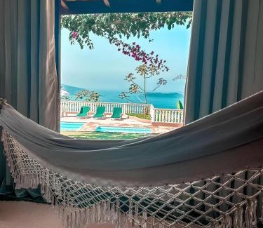 Almada House | A vista mais linda de Ubatuba - Acomoda 20 pessoas