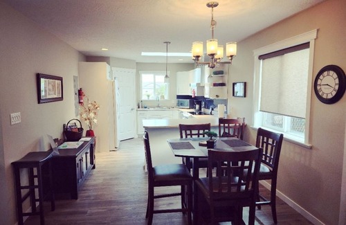 Regional District of Nanaimo House | A Walk to the Harborfront